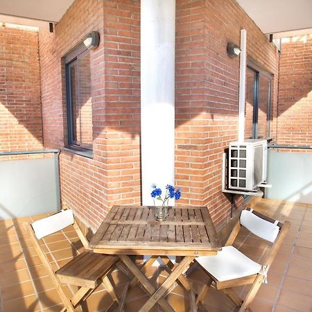 New & Sunny Apartment バルセロナ エクステリア 写真