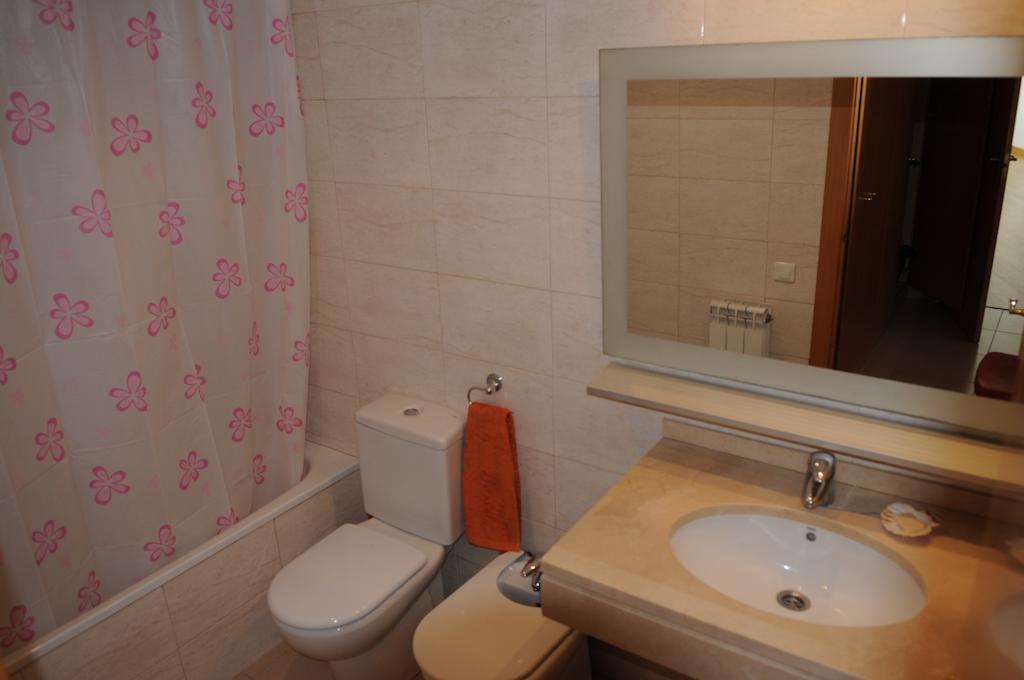 New & Sunny Apartment バルセロナ 部屋 写真