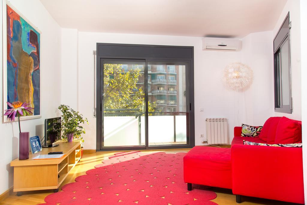 New & Sunny Apartment バルセロナ エクステリア 写真