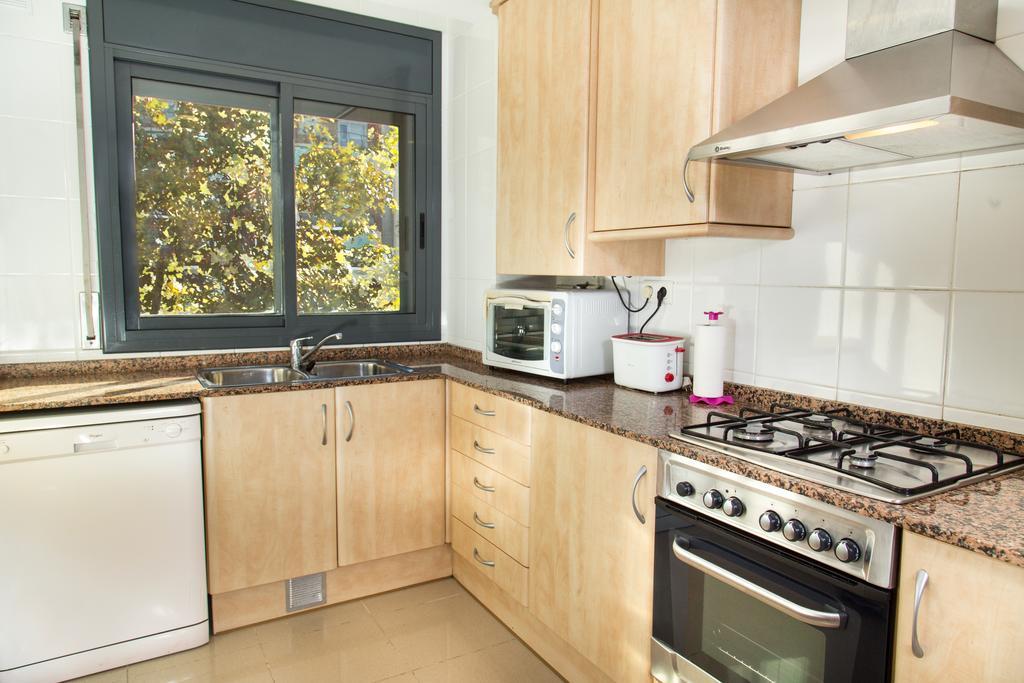 New & Sunny Apartment バルセロナ エクステリア 写真