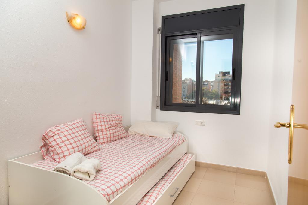 New & Sunny Apartment バルセロナ エクステリア 写真